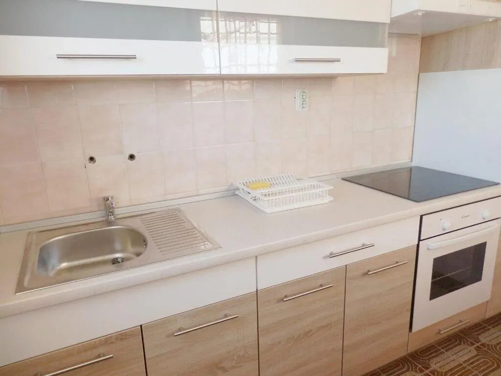 Apartments Jana: Medulin Croatia